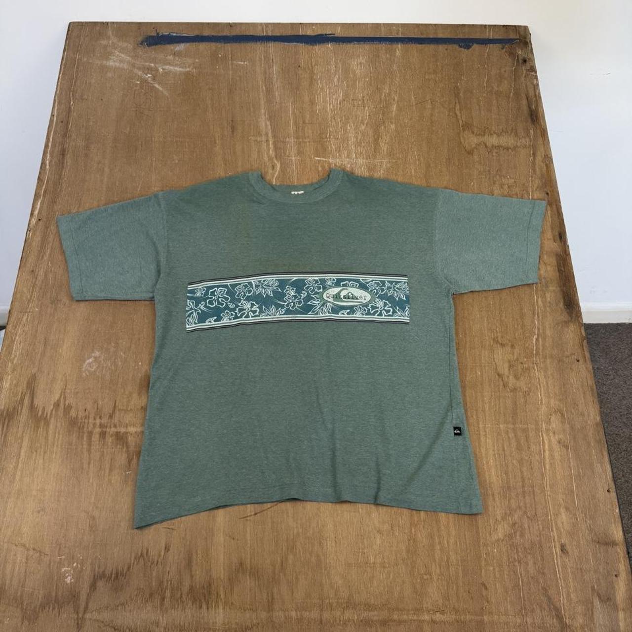 Quiksilver Surfwear green Y2K T-Shirt