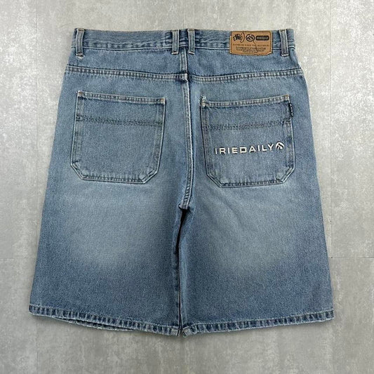 Irie daily Japanese style 2000s spellout carpenter style skate jorts