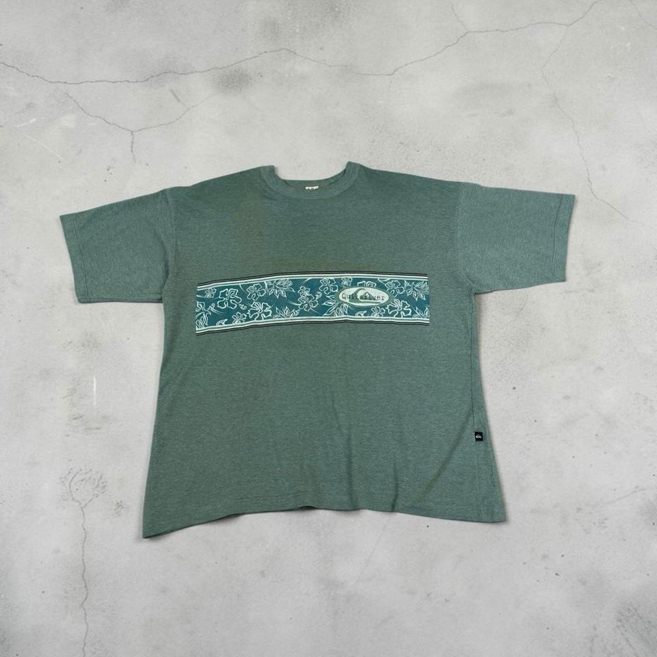 Quiksilver Surfwear green Y2K T-Shirt