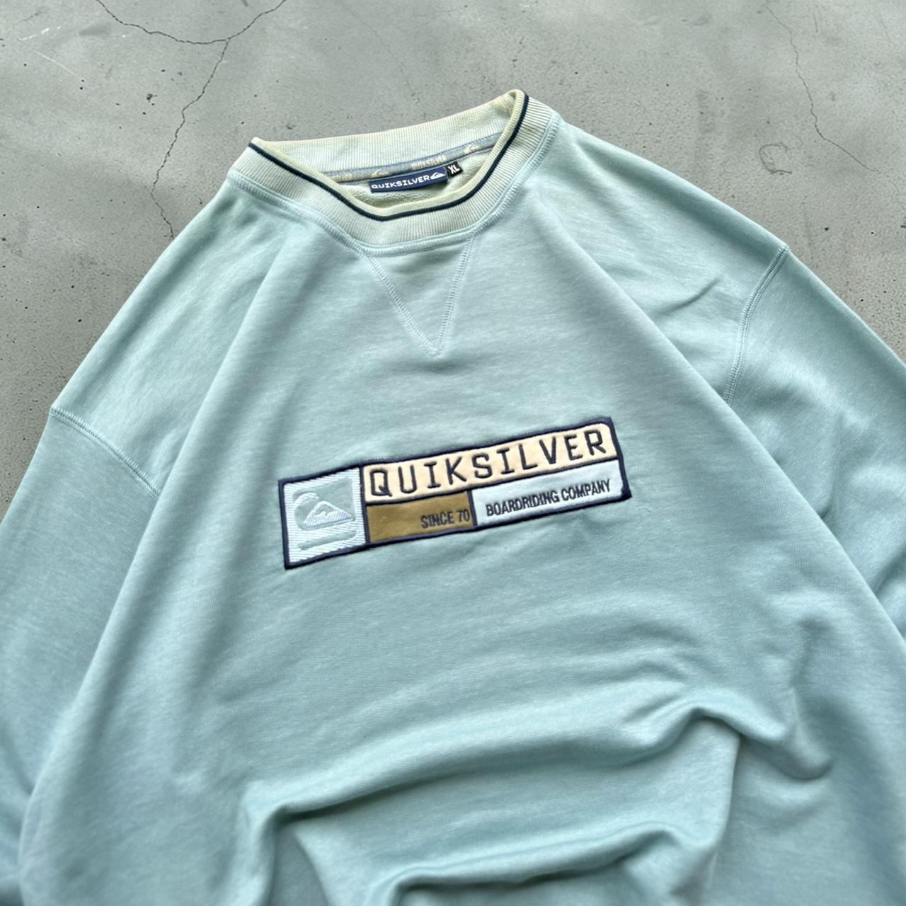 Quiksilver Vintage Y2K Surfwear 2000s spellout sweatshirt