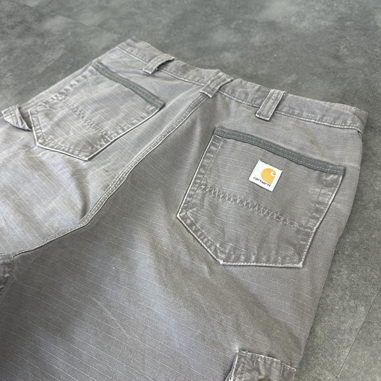 Carhartt 2000s dungaree workwear comfort fit cargo shorts