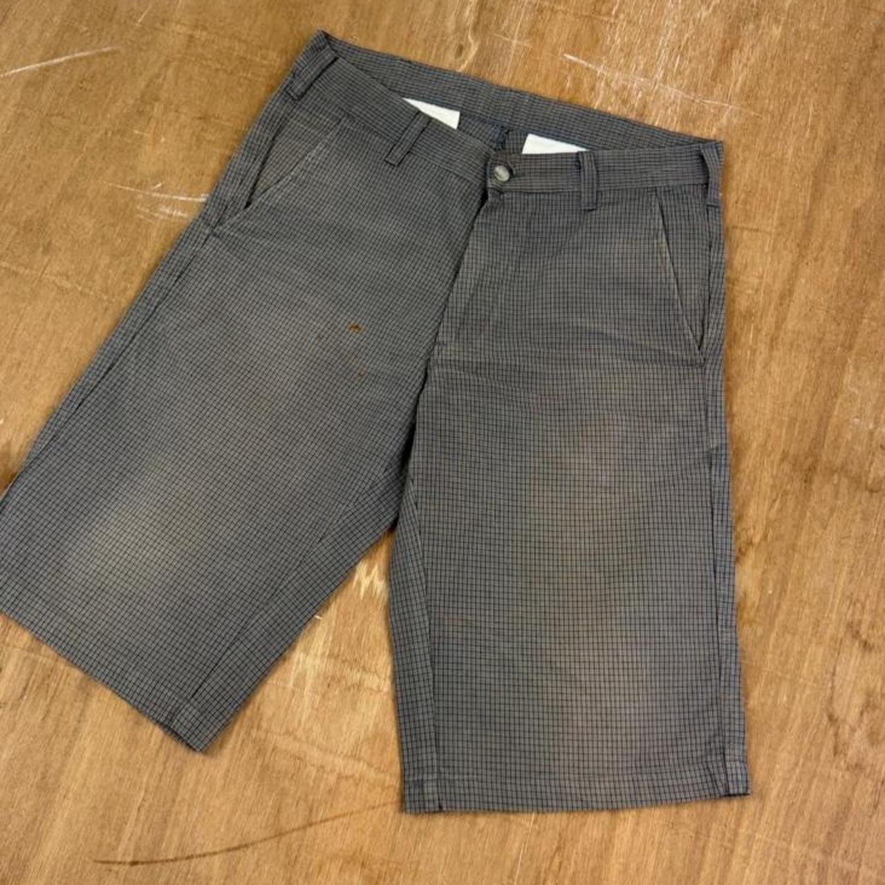 Carhartt 2000s presenter Bermuda fit checked shorts