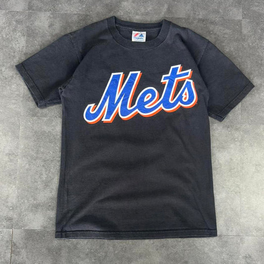 Majestic T 2000s Y2K logo Mets Team print design