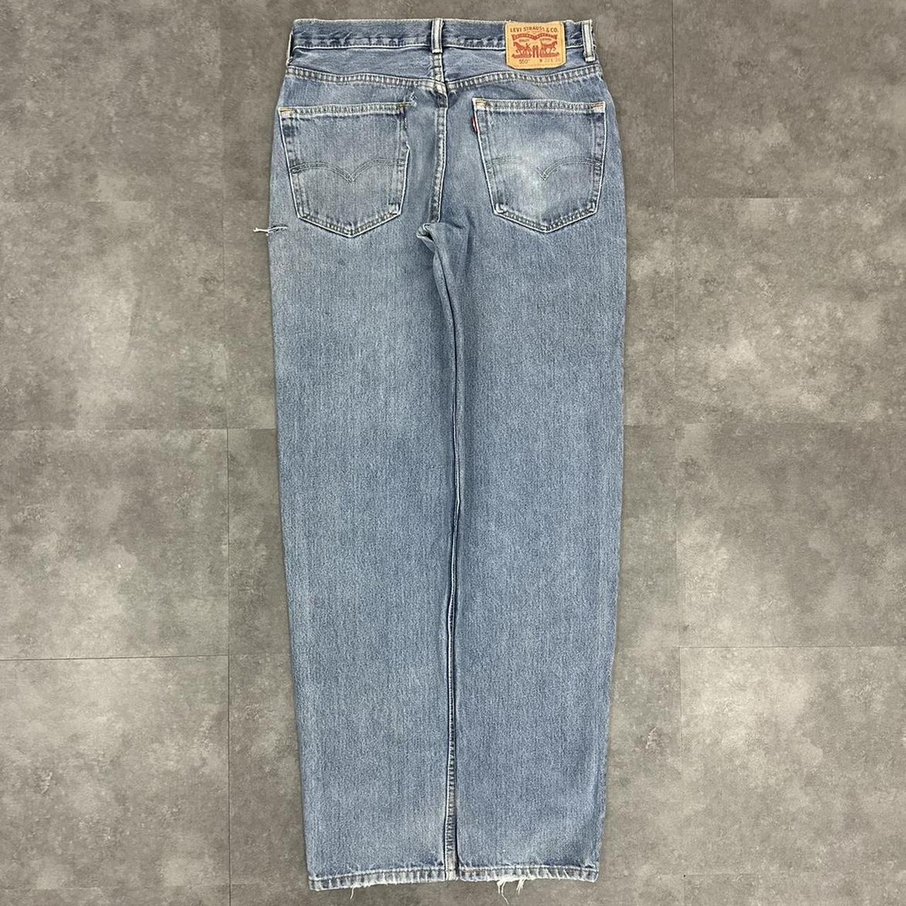 Levi’s 550 straight relaxed fit baggy jeans