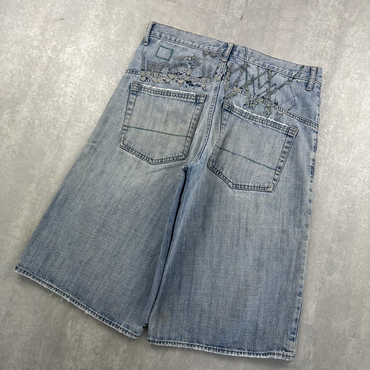 Jay jays 2000s spellout carpenter style jorts