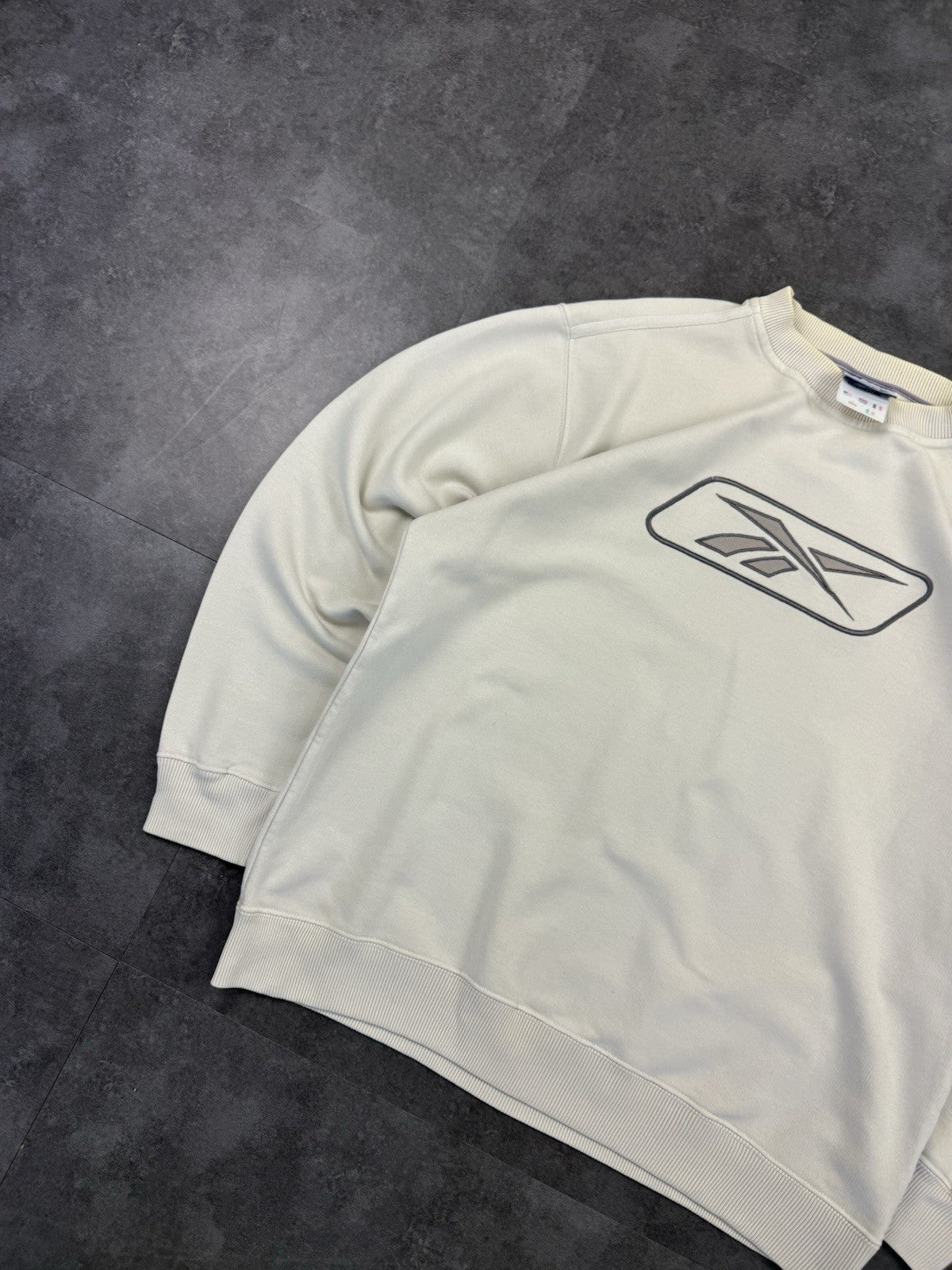 Vintage Reebok Sweatshirt Embroidered Logo Cream Y2k 90s Mens Size S