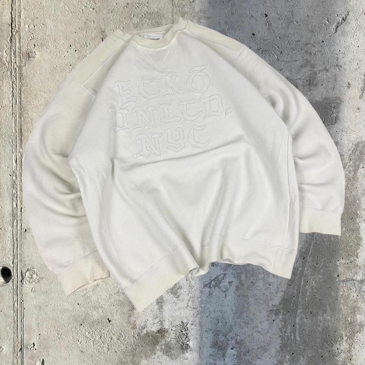 Ecko unltd NYC Vintage Y2K Hiphop 2000s grunge old English sweatshirt