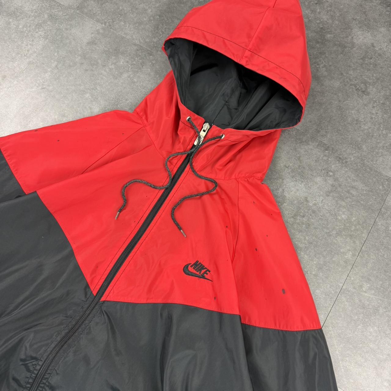 Vintage Nike 90s zip up windbreaker jacket