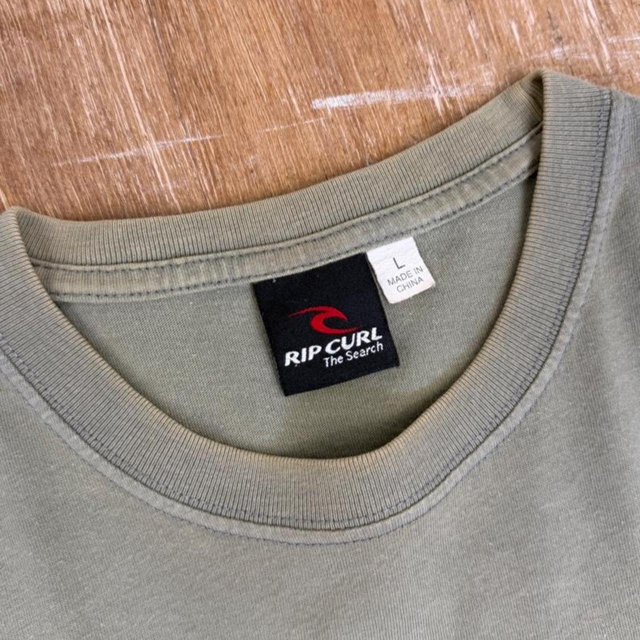 Rip Curl ‘the search’ Surfwear Y2K T-Shirt