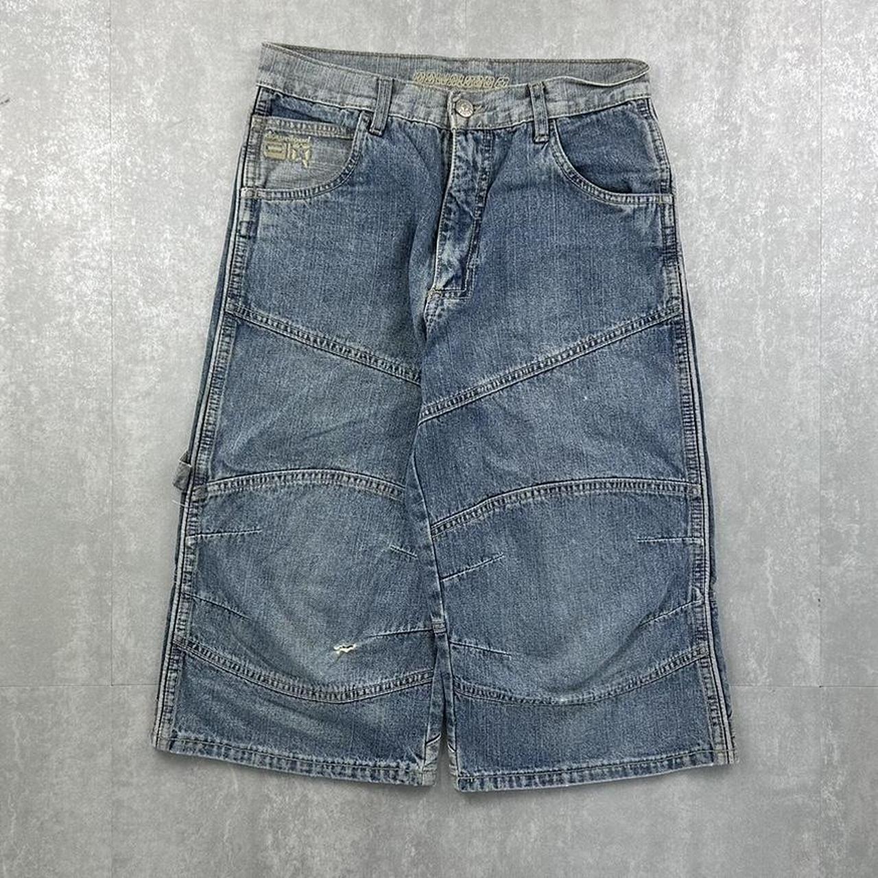 Download 2000s spellout jorts