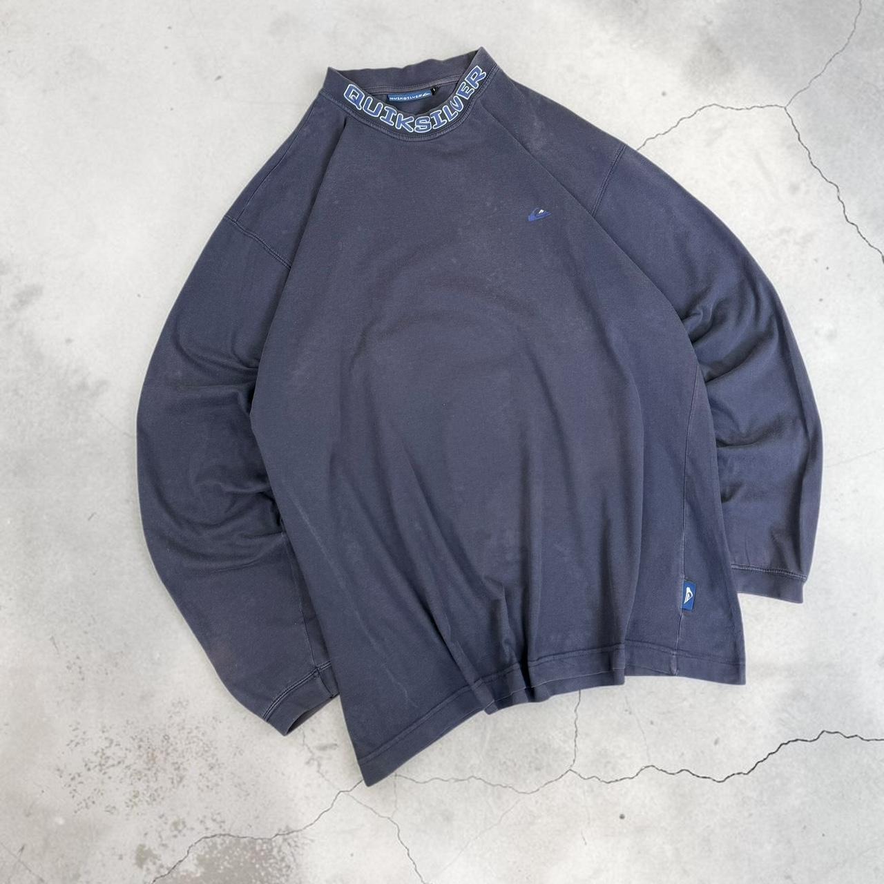Quiksilver Vintage Y2K Surfwear distressed sun faded logo long sleeve T-Shirt
