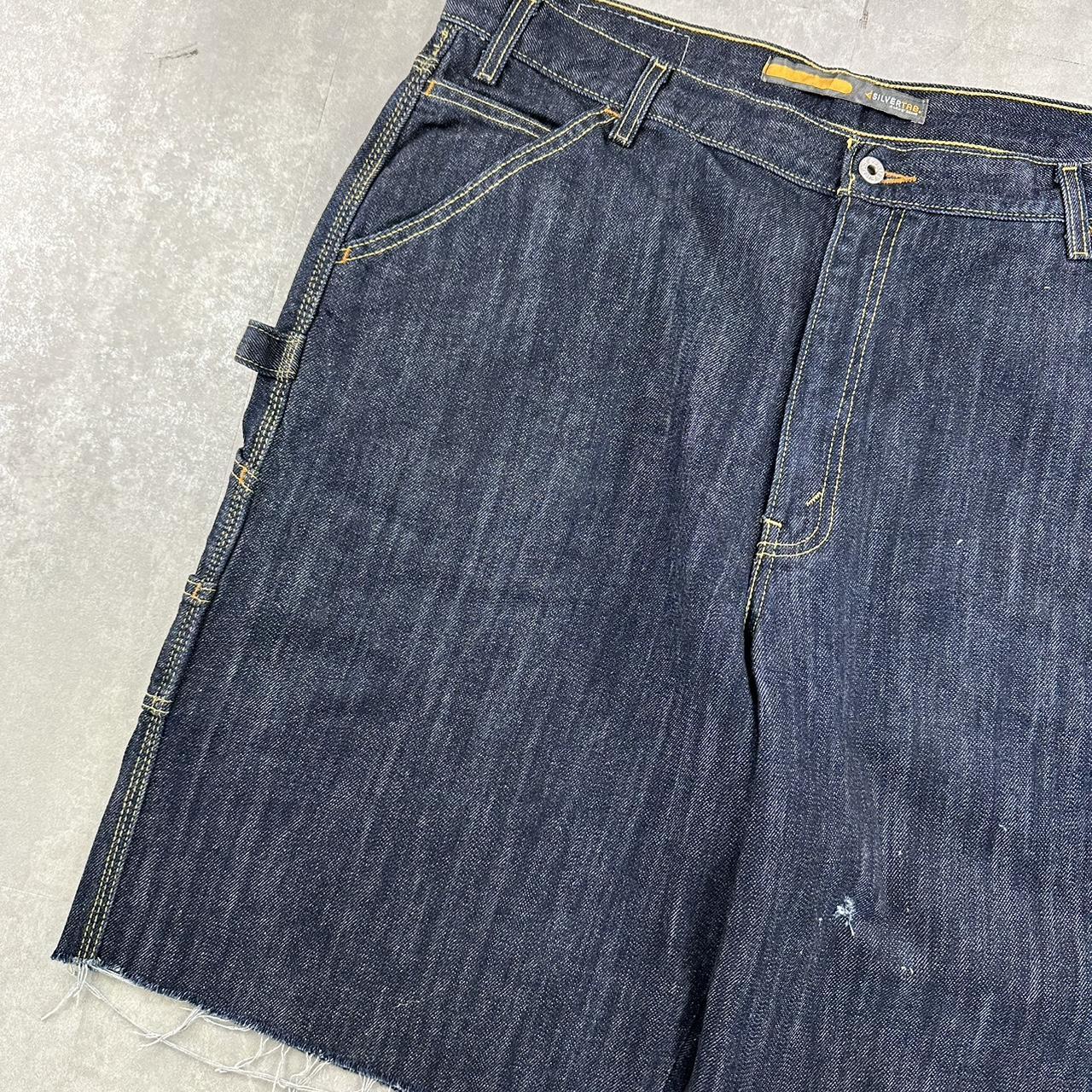 Levi’s silver tab 2000s spellout carpenter fit skate jorts