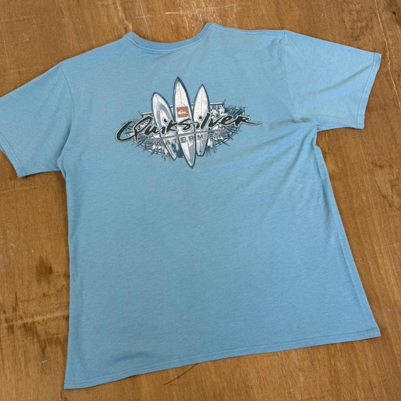 Quiksilver Surfwear light blue Y2K T-Shirt