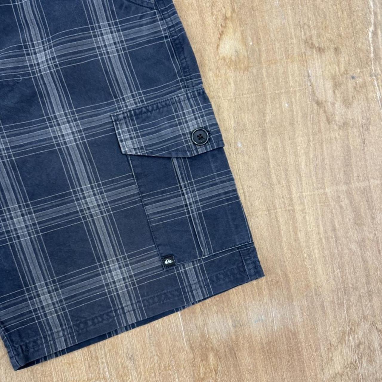 Quiksilver checked Surfwear Y2K cargo shorts
