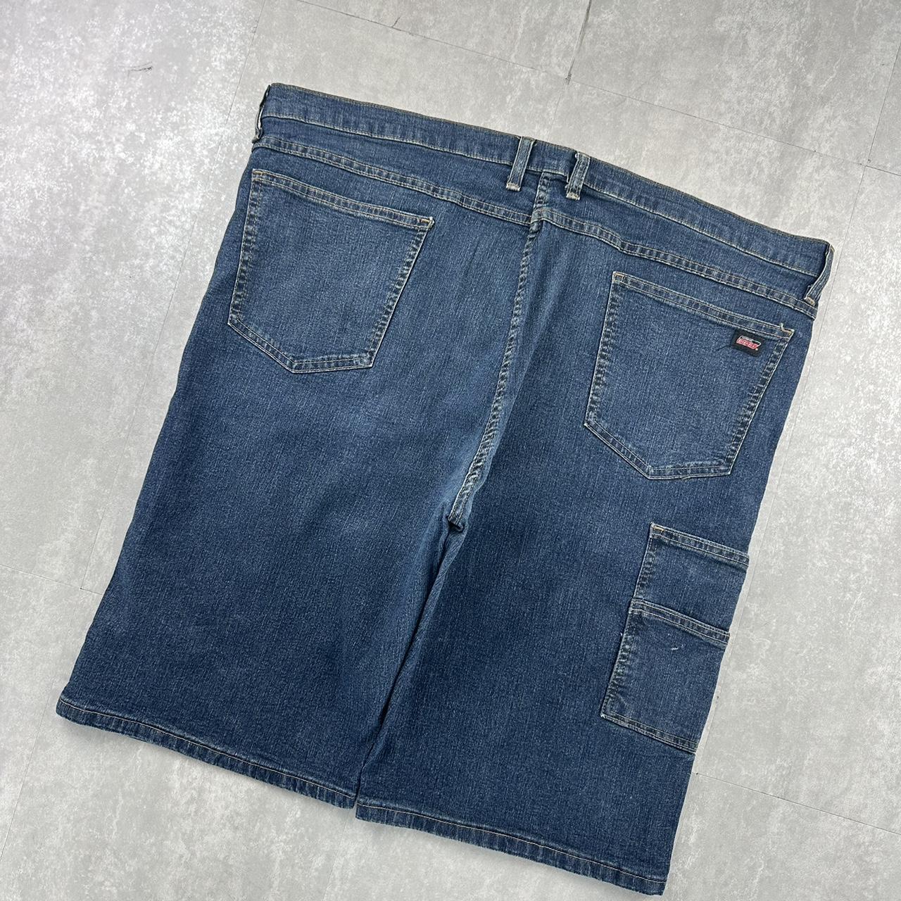 Dickies 2000s spellout carpenter fit skate jorts