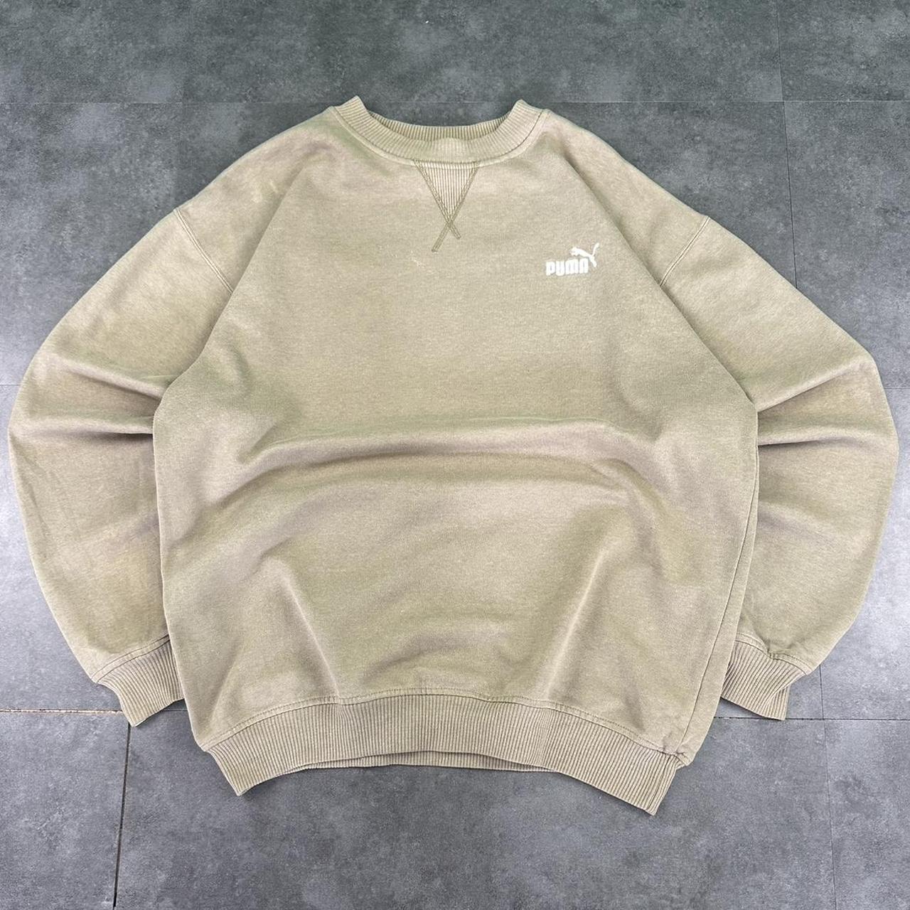 Puma 2000s vintage sportwear big Logo classic embroidered sweatshirt