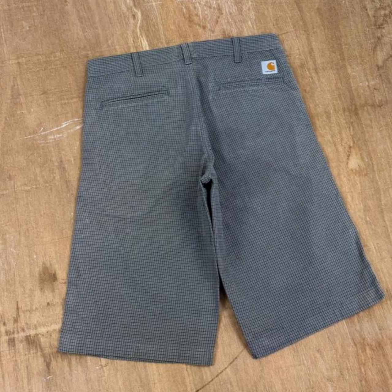 Carhartt 2000s presenter Bermuda fit checked shorts