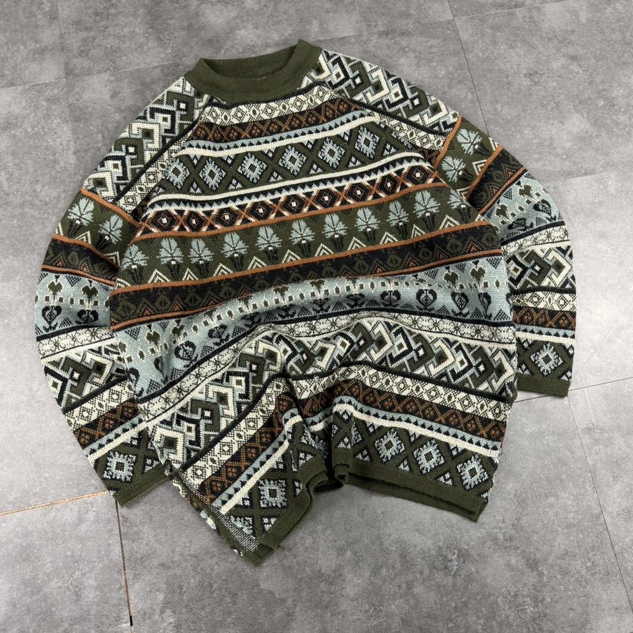 City limit 90s chunky knit made in Australia Aztec print jumper