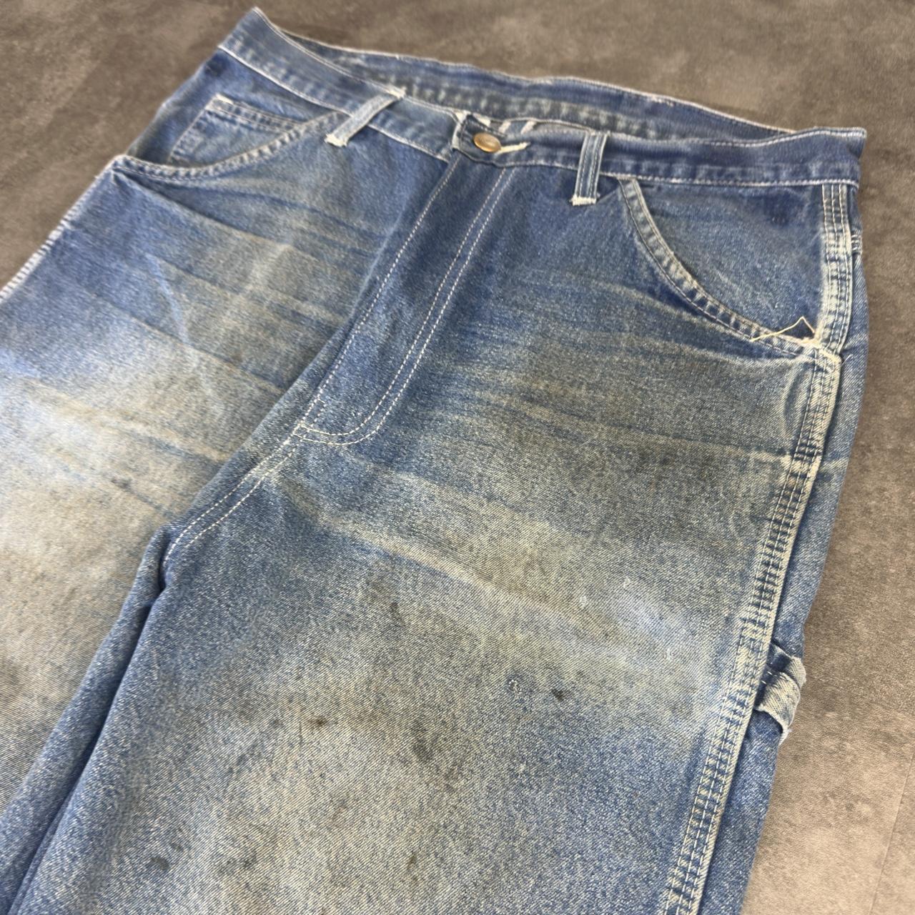 Carhartt 2000s dungaree workwear comfort fit cargo shorts