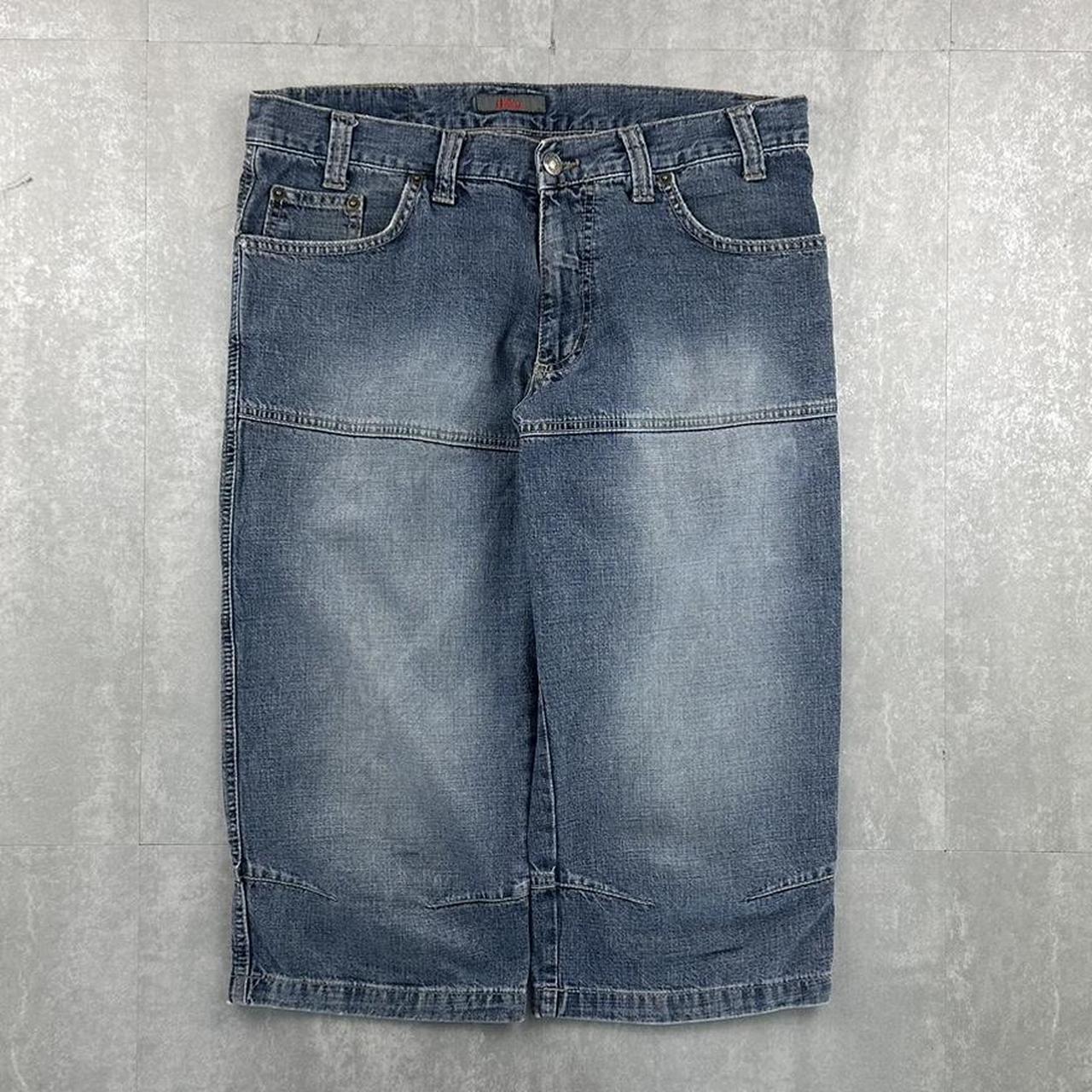 Japanese style 2000s spellout carpenter fit skate cargo jorts