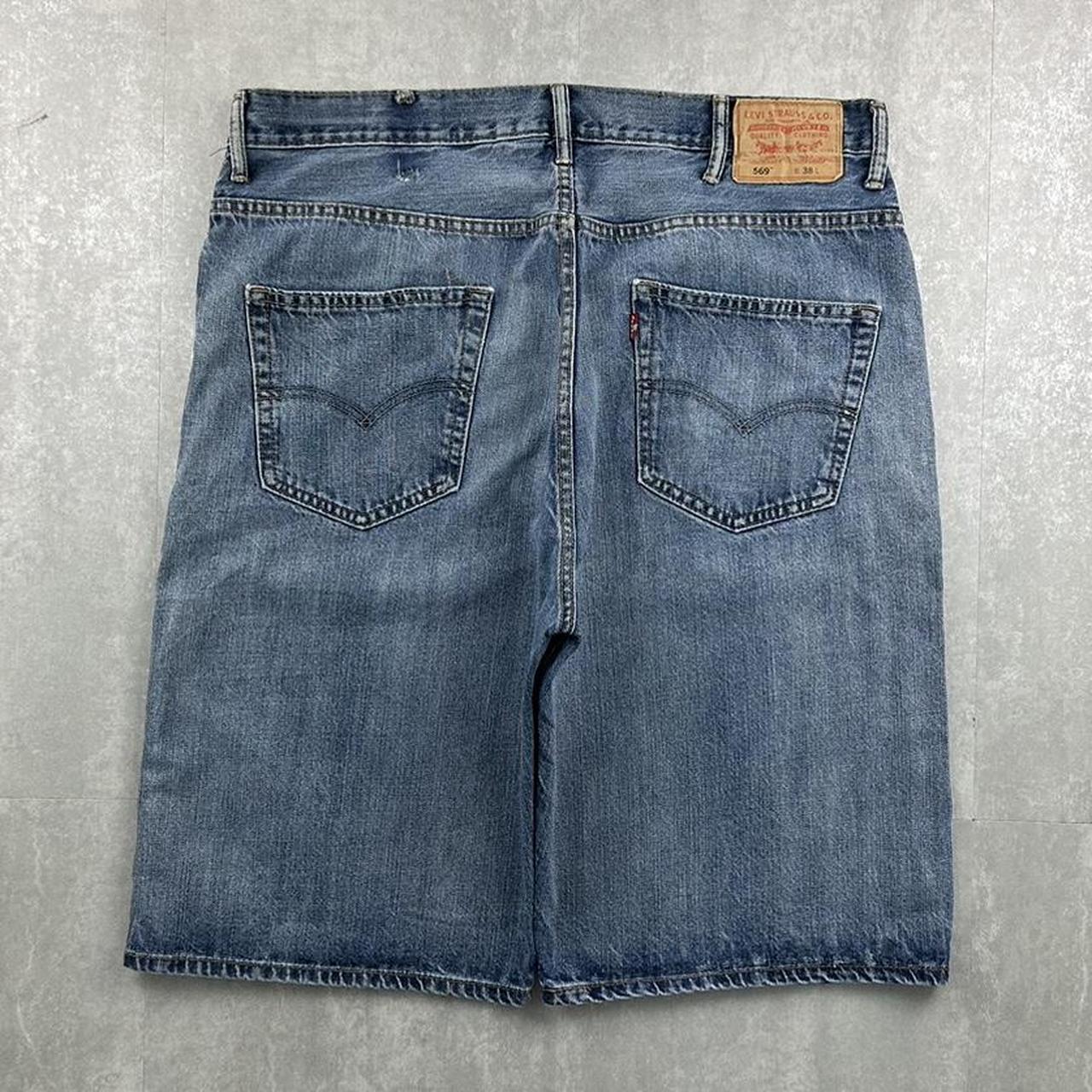 Levi’s 2000s carpenter baggy Jorts