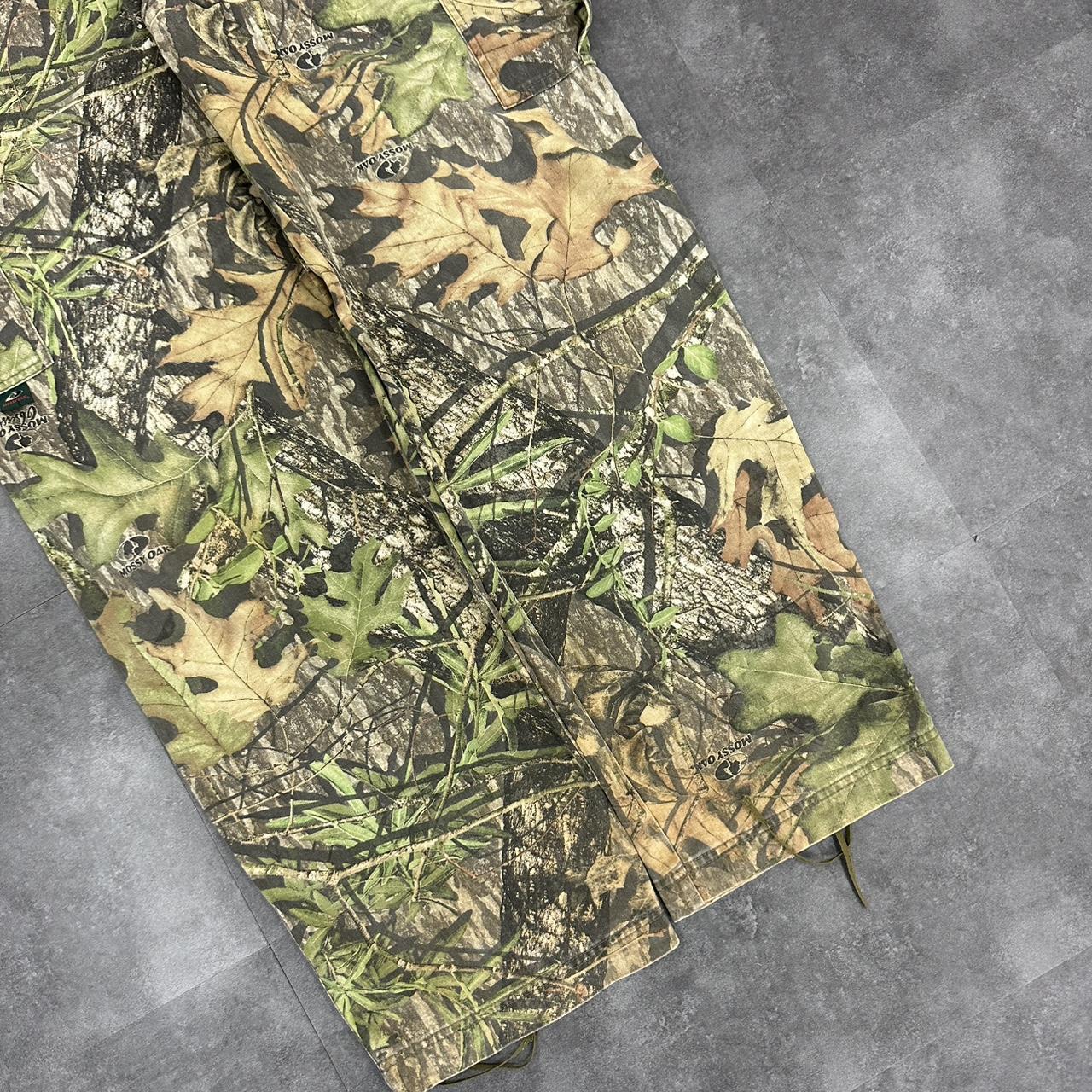 Realtree camo Mossy oak 2000s dungaree workwear cargo trousers