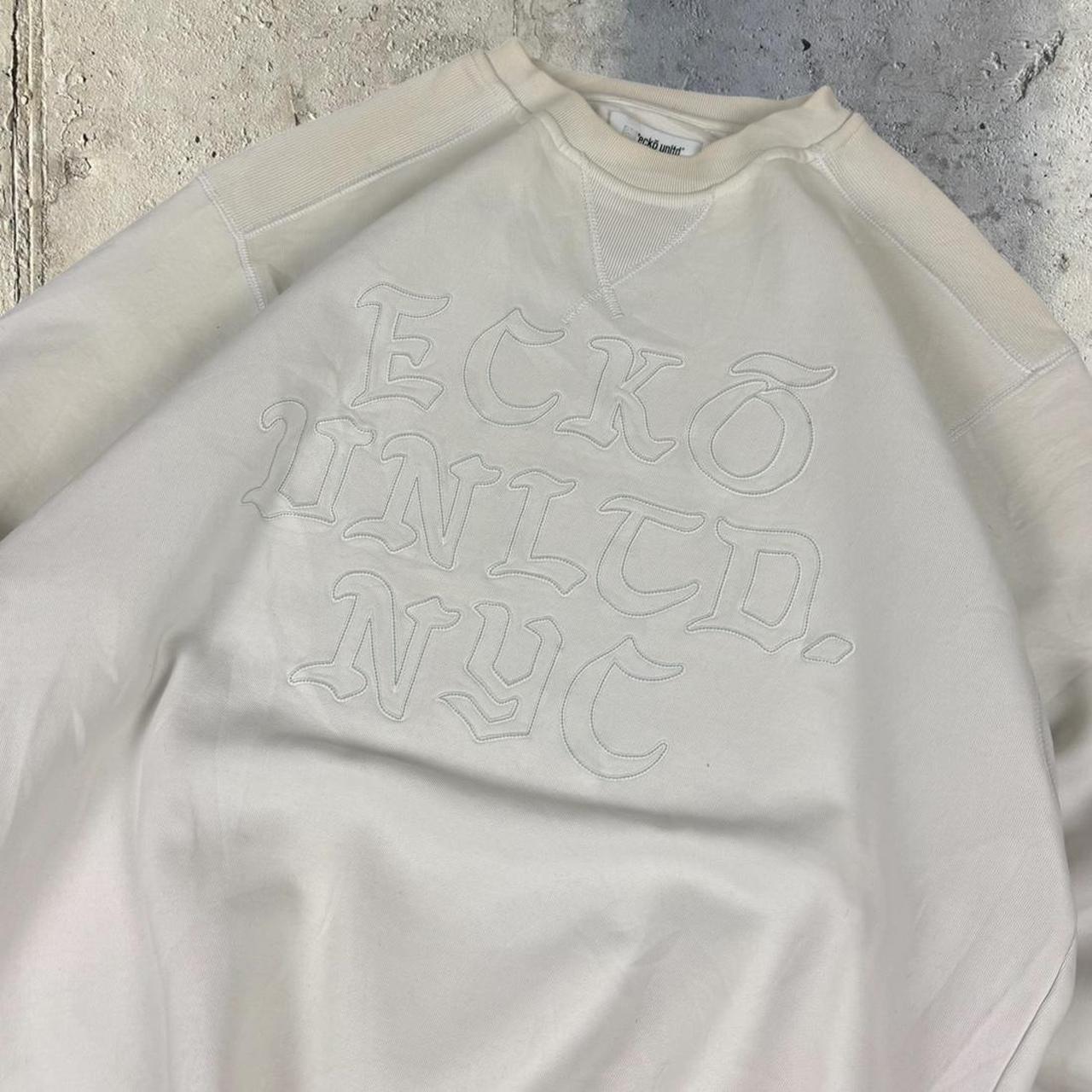 Ecko unltd NYC Vintage Y2K Hiphop 2000s grunge old English sweatshirt