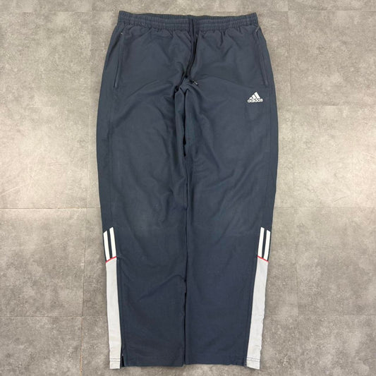 Adidas 2000s baggy vintage sportswear track pants
