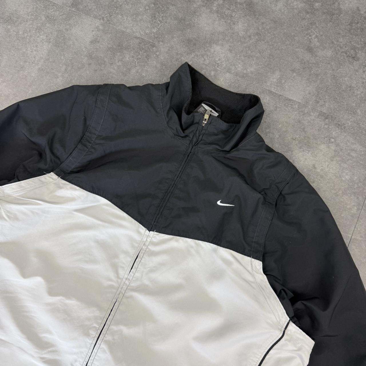 Vintage 2000s Nike 2-1 Zip lightweight windbreaker jacket