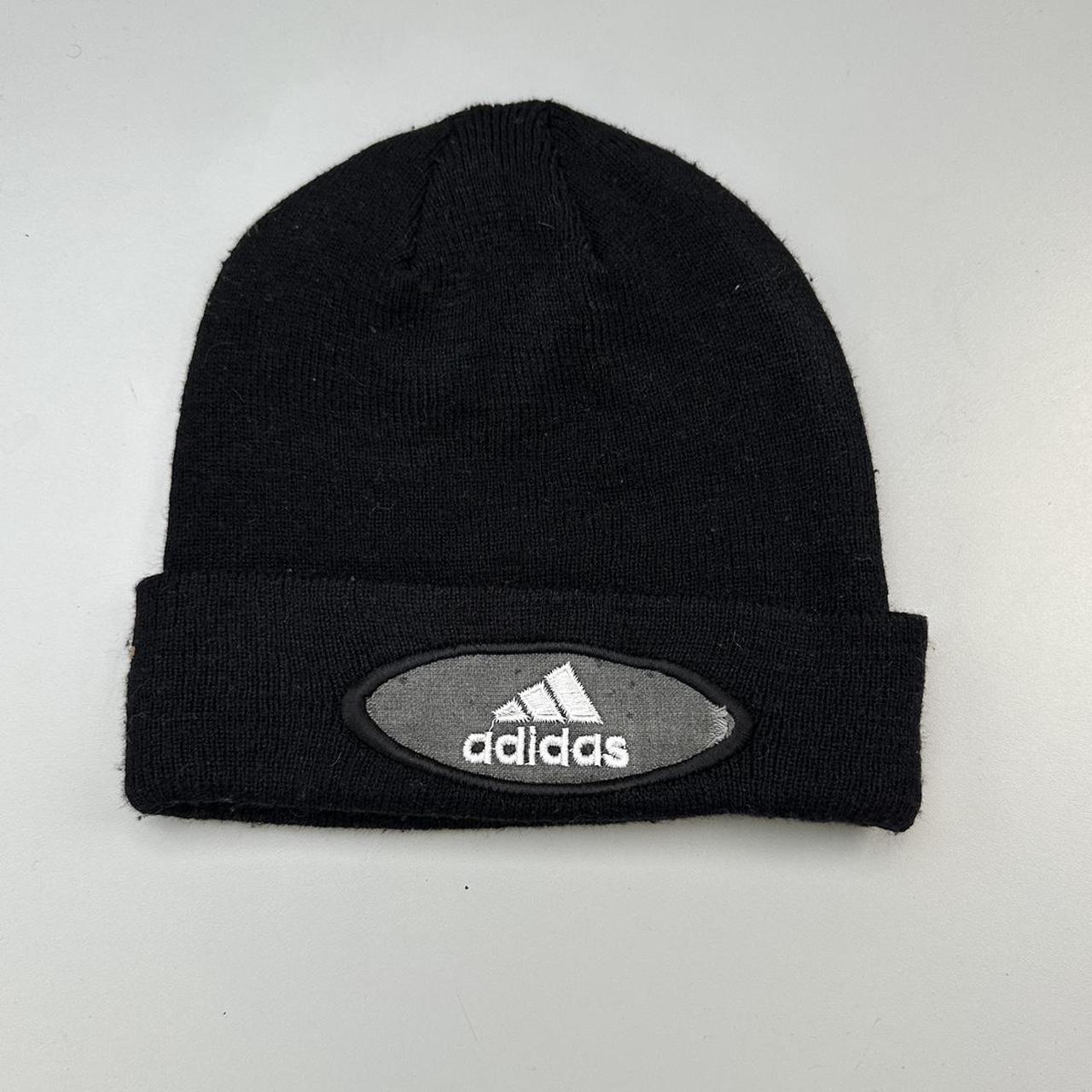 Adidas 2000s vintage skiing Skater embroidered logo beanie hat