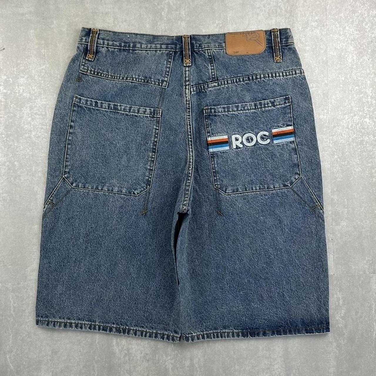 Rocawear 2000s spellout carpenter fit skate jorts