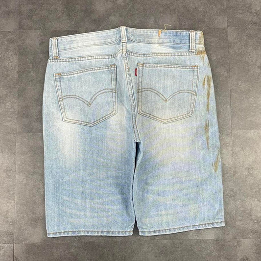 Levi’s 501 2000s dungaree workwear comfort fit denim shorts jorts