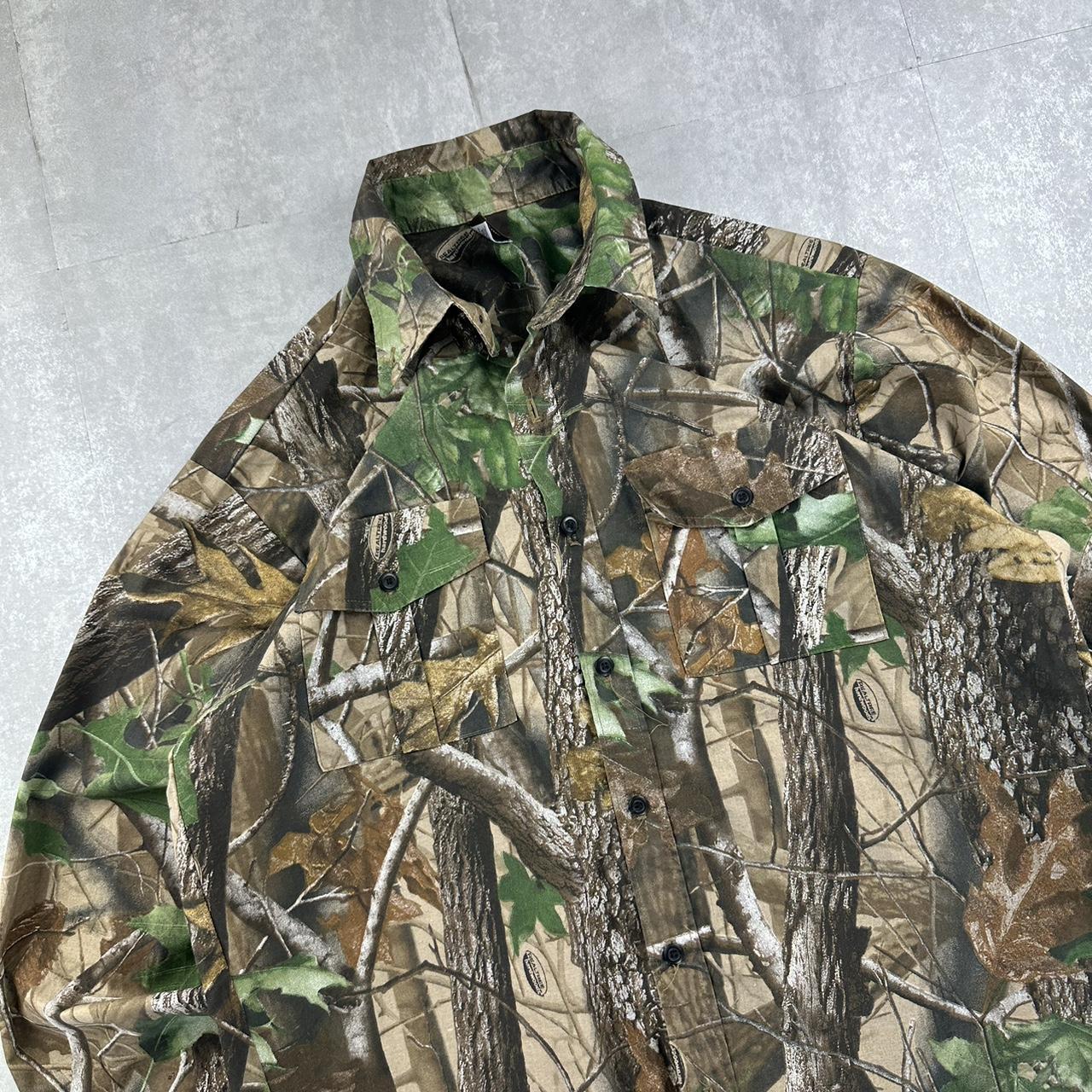 Realtree Ranger 2000s Shirt with camo pattern all over