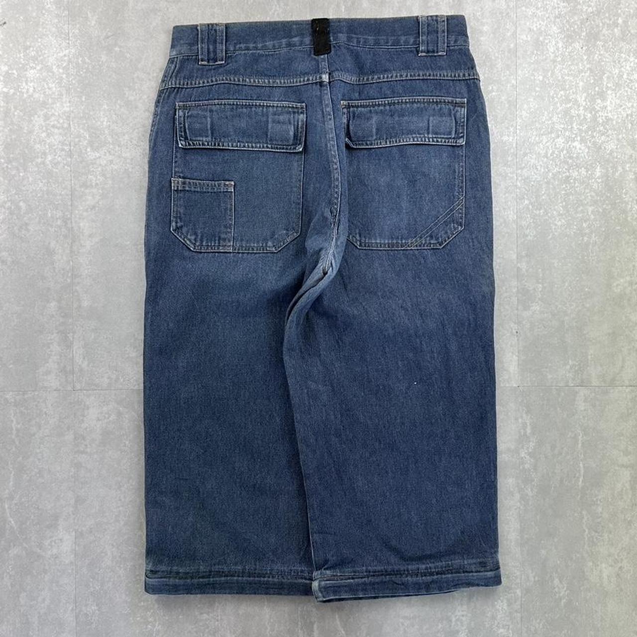 Japanese style 2000s spellout carpenter fit skate jorts