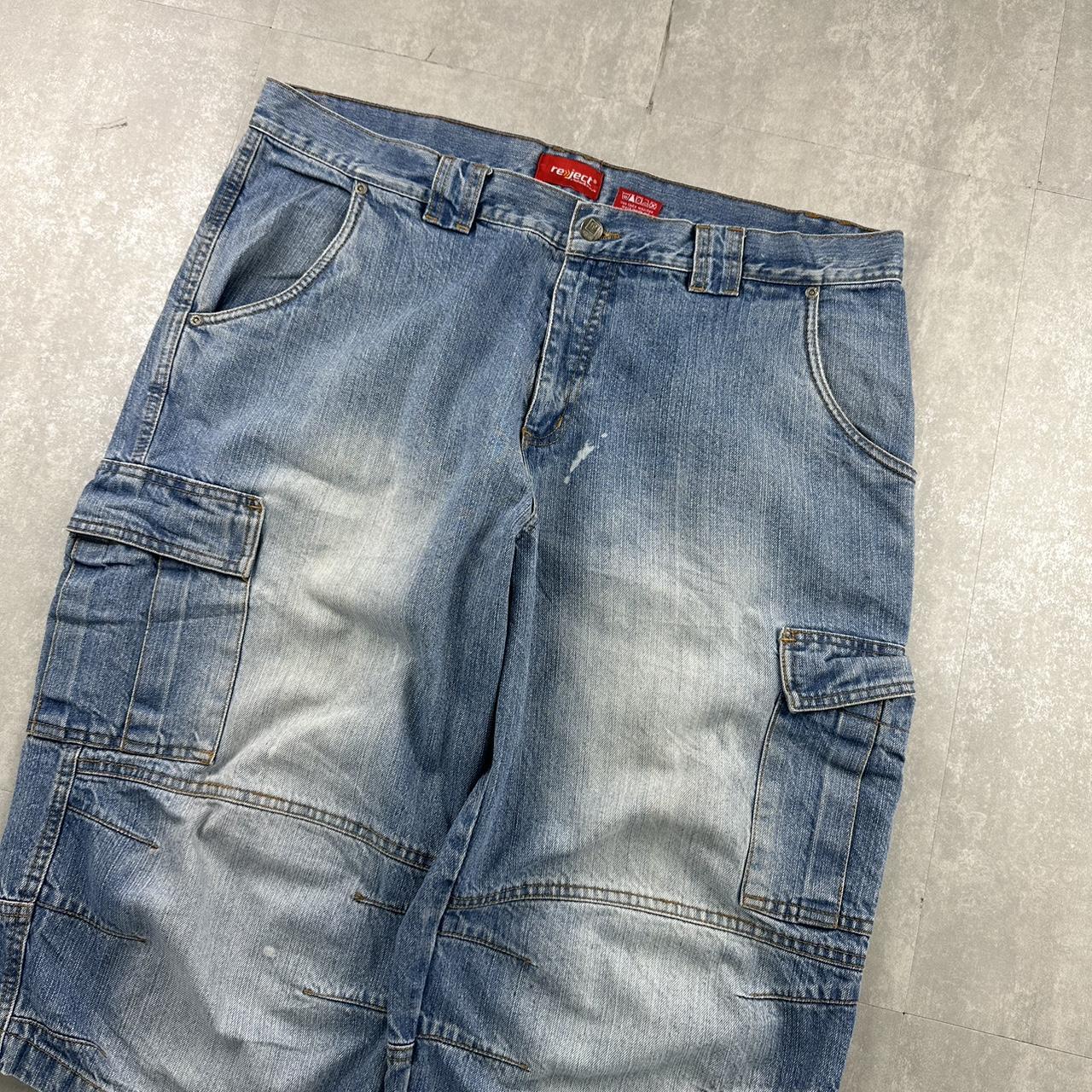 Reject Japanese style 2000s spellout carpenter fit skate cargo jorts