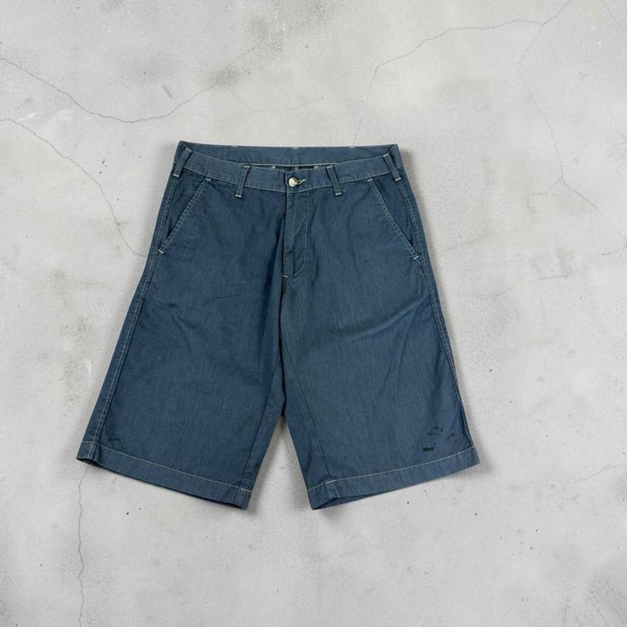 Carhartt 2000s presenter Bermuda fit navy blue shorts