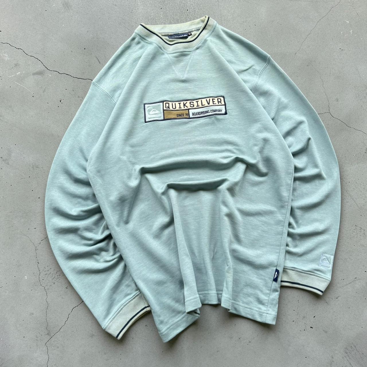 Quiksilver Vintage Y2K Surfwear 2000s spellout sweatshirt
