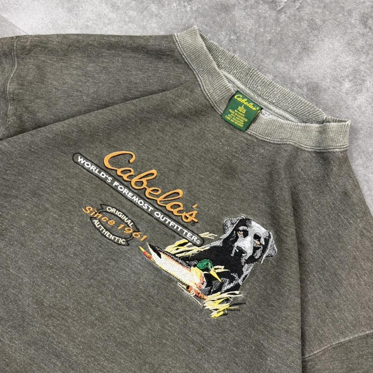 2000s/90s Cabela’s hunting embroidered sweatshirt