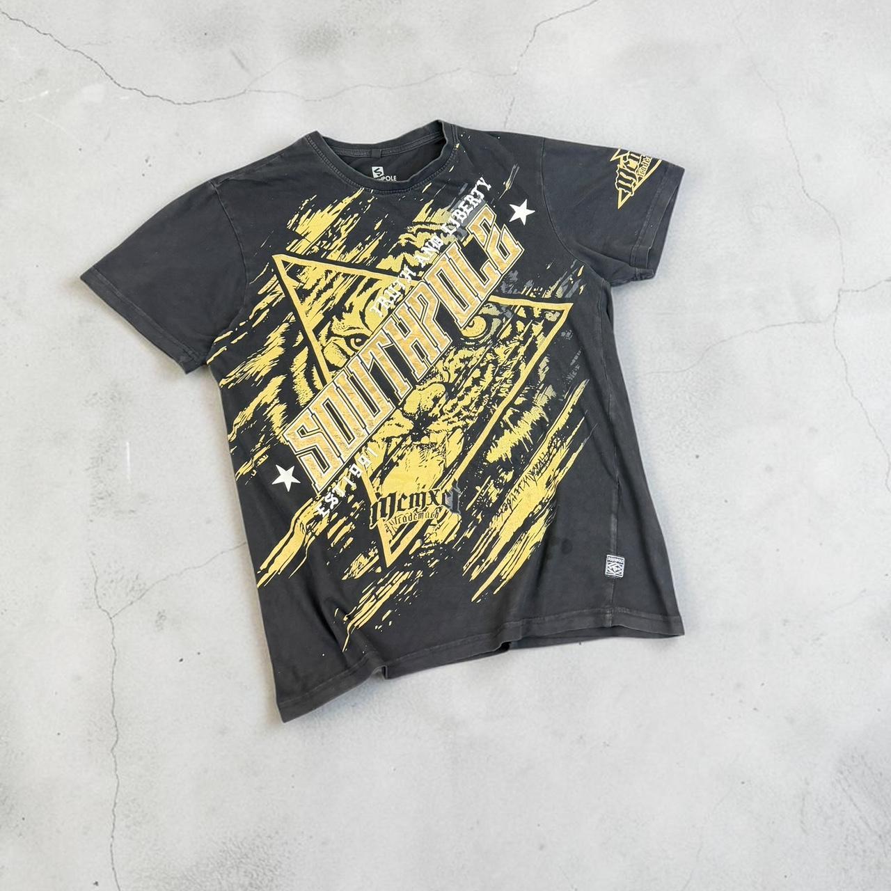 Southpole hip hop Vintage Y2K grunge T Shirt