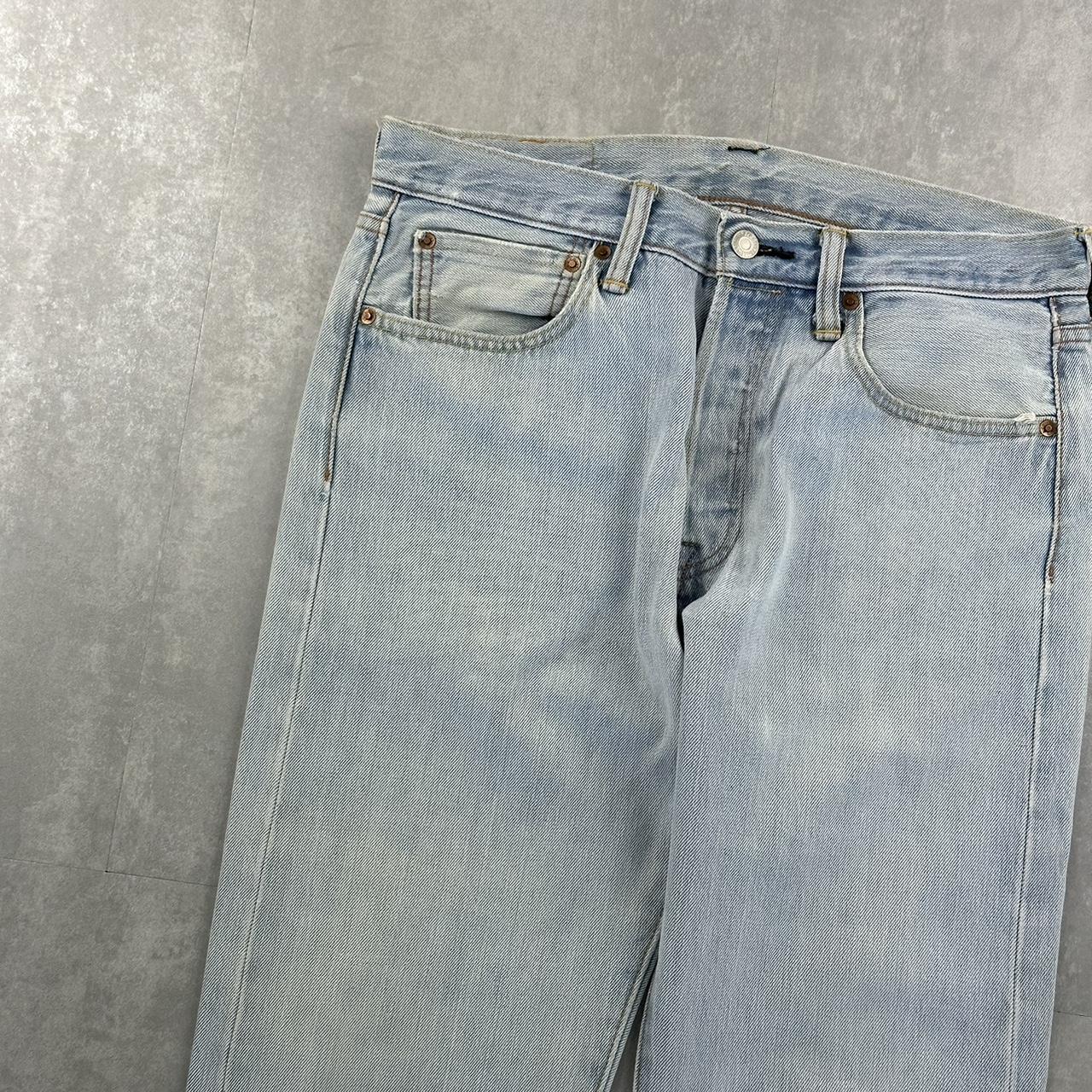 Levi’s 501 90s carpenter baggy Jorts