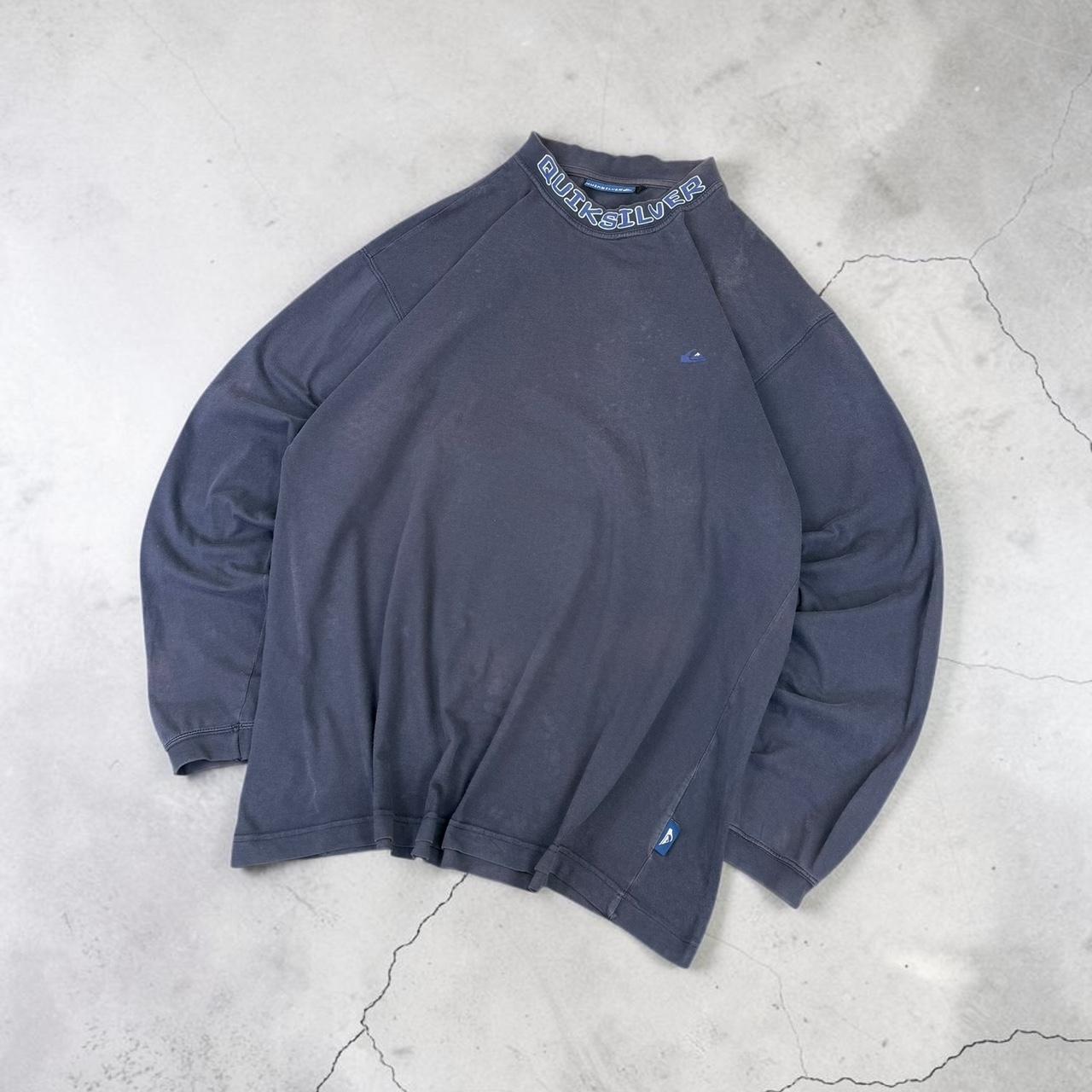 Quiksilver Vintage Y2K Surfwear distressed sun faded logo long sleeve T-Shirt