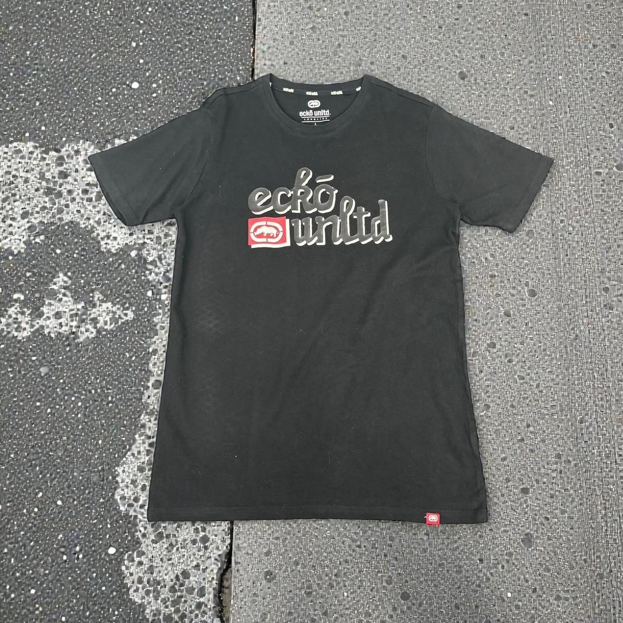 Ecko unltd Vintage Y2K hip hop grunge T Shirt