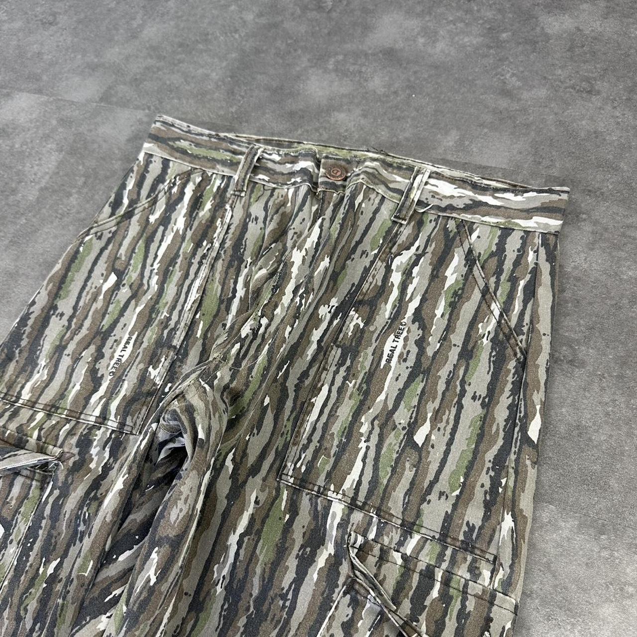 Realtree camo Mossy oak 2000s dungaree workwear cargo trousers