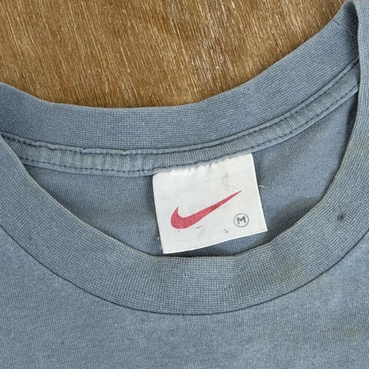 Vintage 90s Nike blue/grey Y2K T-Shirt
