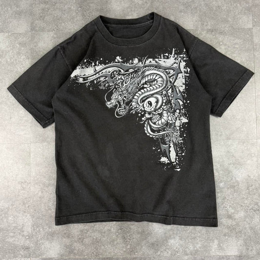 Women’s 2000s Dragon gothic Print Logo graphic T shirt
