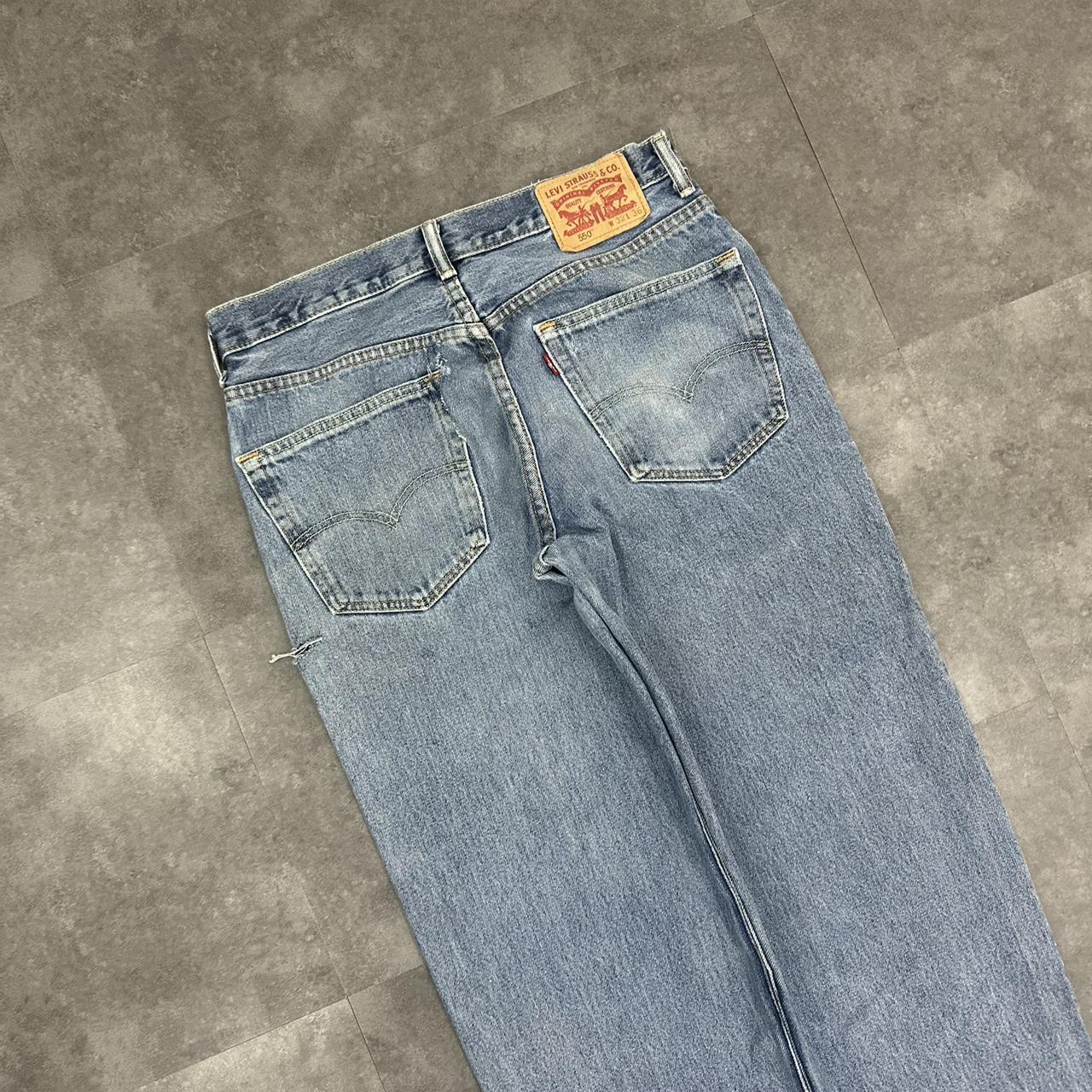 Levi’s 550 straight relaxed fit baggy jeans