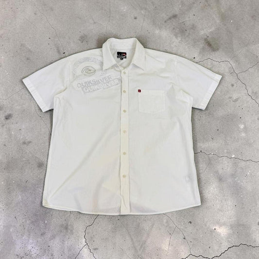 Quiksilver Surfwear Y2K button down short sleeve shirt