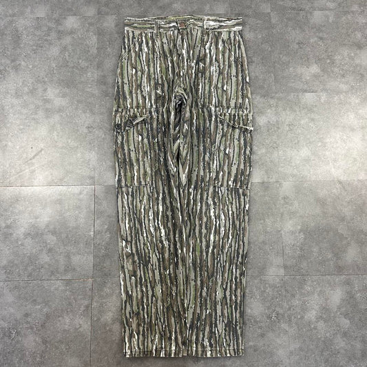 Realtree camo Mossy oak 2000s dungaree workwear cargo trousers