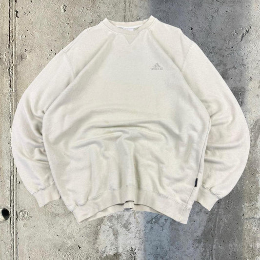Vintage Adidas 90s embroidered pullover sportswear white sweatshirt