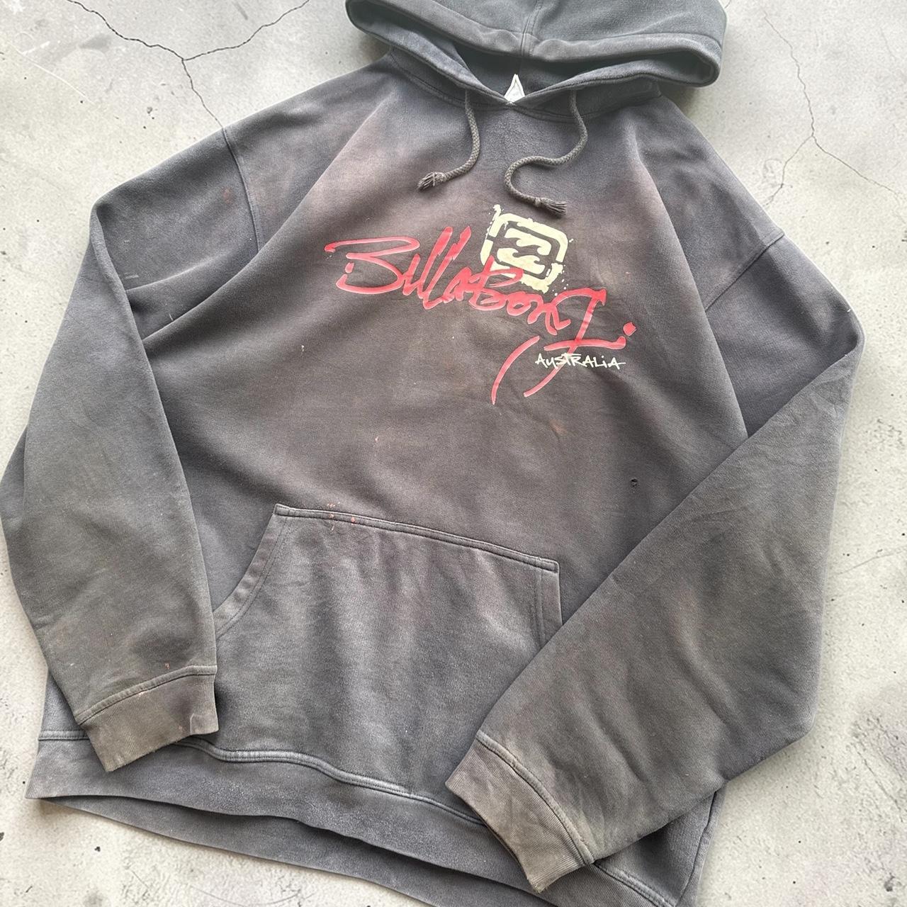 Billabong thrashed Vintage Y2K Surfwear 2000s spellout distressed hoodie